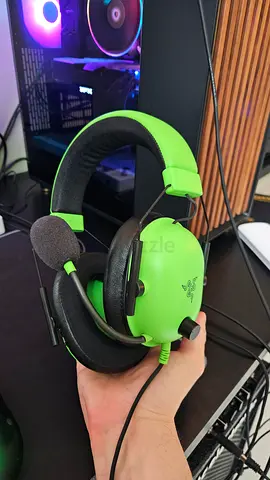 Razer BlackShark v2 with microphone