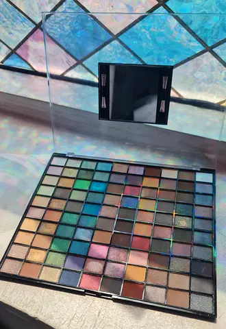 Makeup eyeshadow palette for sale