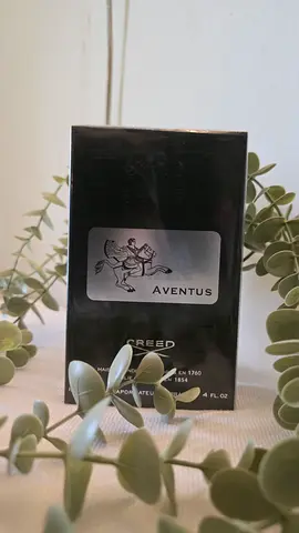 Urgent sell  brand new 100%original Creed Aventus perfume