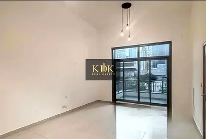 Fully furnished | Well Maintained | Ready to Move