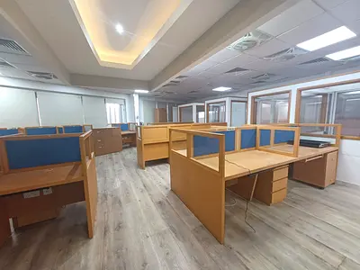 Al Ghubaiba AED 675,000 | 4500 Sqft Office Near Metro | Multiple Options Available