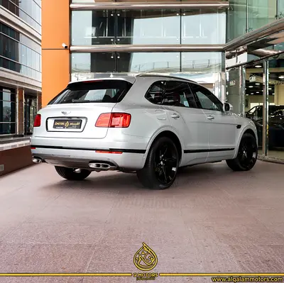 صورة مصغرة 2 لـ 2018 Bentley BENTAYGA