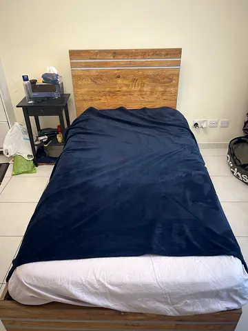 Single bed for sale in very good condition
