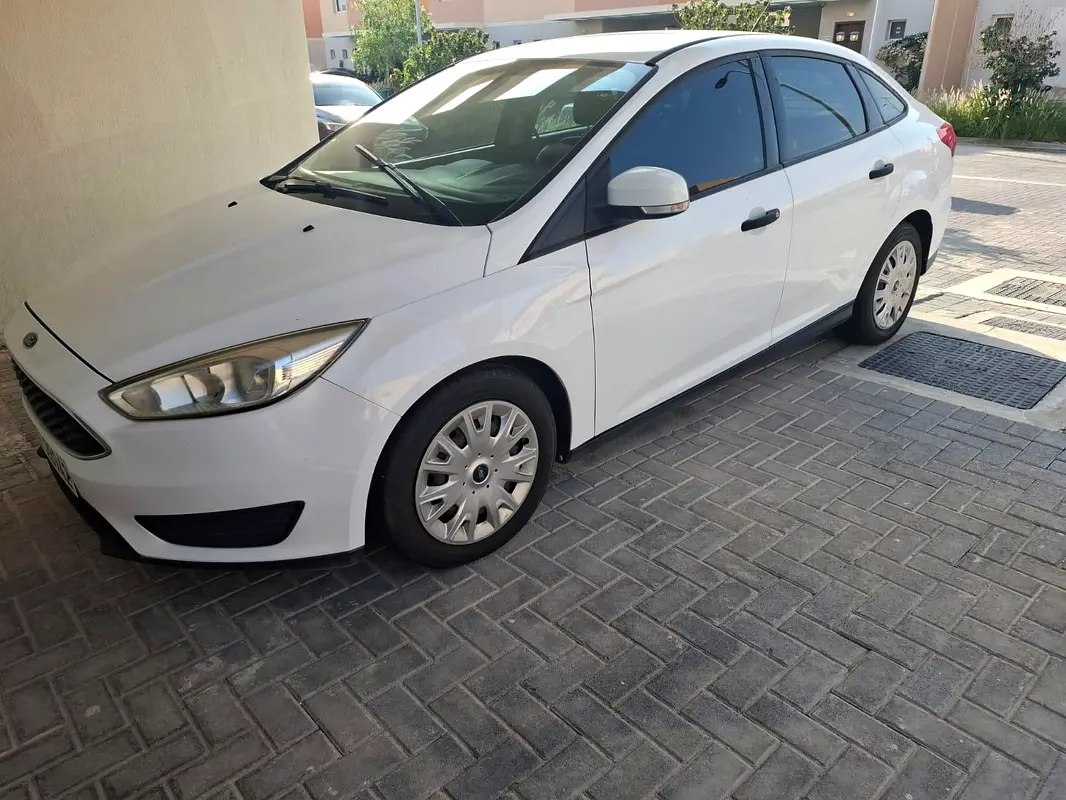 Ford Focus 2016 — photo 1 of 6