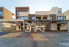 Single Row Corner Villa|Prime Community |Vacant