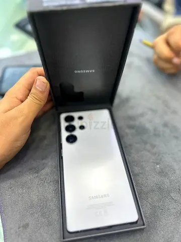 Samsung Galaxy S25 Ultra 256 GB TRA Double like New Fresh Available