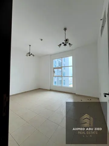 باركينج مجانا | غرفتين وصاله | 2 حمام | مطبخ مغلق | 2 بلكونه | اطلاله مفتوحه | مساحات واسعه | تشطيبات حديثه | موقع مميز جدا | قريب من جميع الخدمات