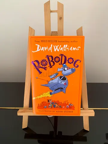 Childrens Book David Walliams Robodog Hardcover
