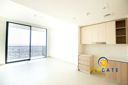 High floor, Vacant, Amazing views
