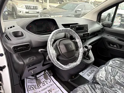 Peugeot Partner Van Short Body, миниатюра 8
