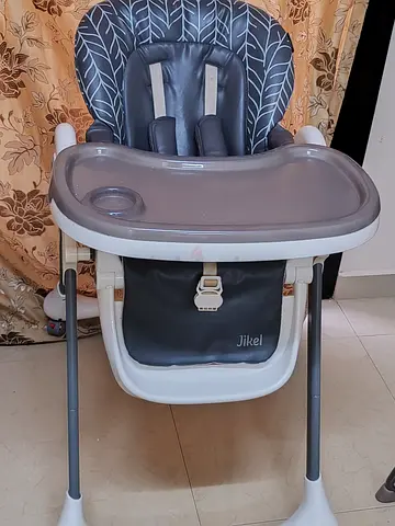 Jikel Adjustable High Chair - Gray, Good Condition