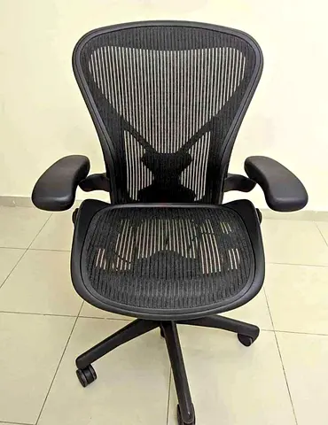 Herman Miller Latest model Aeron Classic Office Chair fully loaded Size B and C
