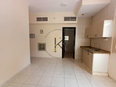 Lavish studio available Neat and clean room full of family building for contact Babar