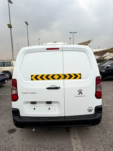 Peugeot Partner Van Short Body, миниатюра 6