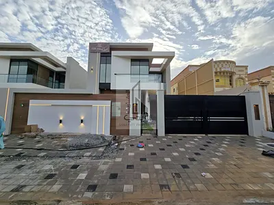 فيلا راقية بتصميم أوروبي فاخر وتشطيبات سوبر ديلوكس،