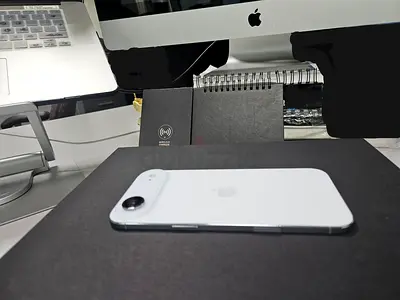 iPhone Air - 512gb - only 3 charges!