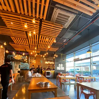 HOT DEAL - FITTED RESTAURANT FOR SALE IN PRIME LOCATION AL BARSHA 1