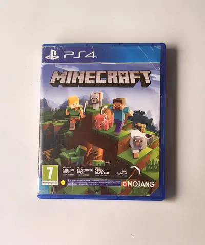 Minecraft (PS4) - Physical Copy, Good Condition