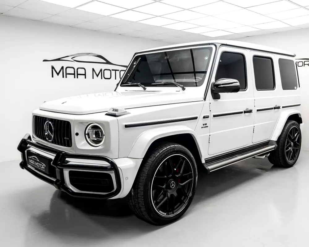 Mercedes-Benz G-Class 2022 — photo 1 of 9
