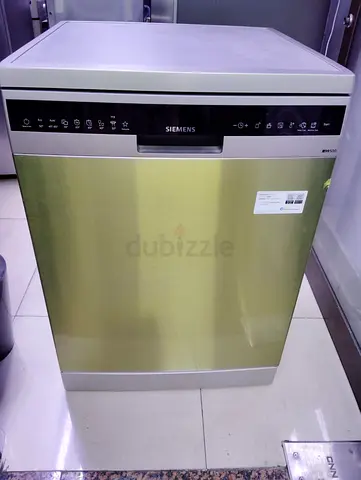 Siemens iq500 Wi-Fi model 3 racks dishwasher same like new condition for slae