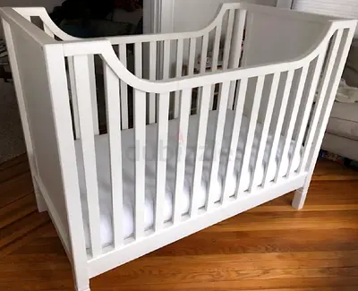 Pottery barn White Wooden Baby Crib - Sturdy Convertible Design