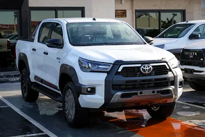 Toyota Hilux Adventure 2026 4.0 GCC Specs