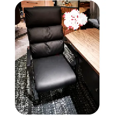 4x Ergonomic Leather Visitors cushion chair with aluminum base