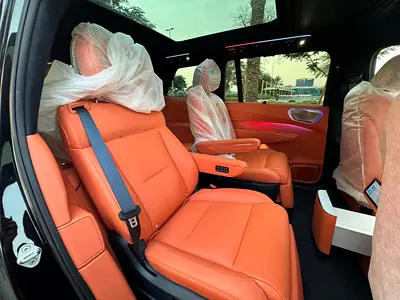 صورة 15 لـ 2025 LYNK & CO 900