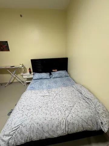 Queen bed with storage headboard - good condition