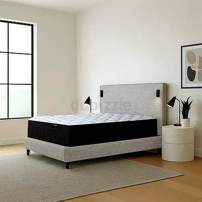 Englander Essex Mattress - 180x200 UK Super King - 1yr old - very little use - as new condition