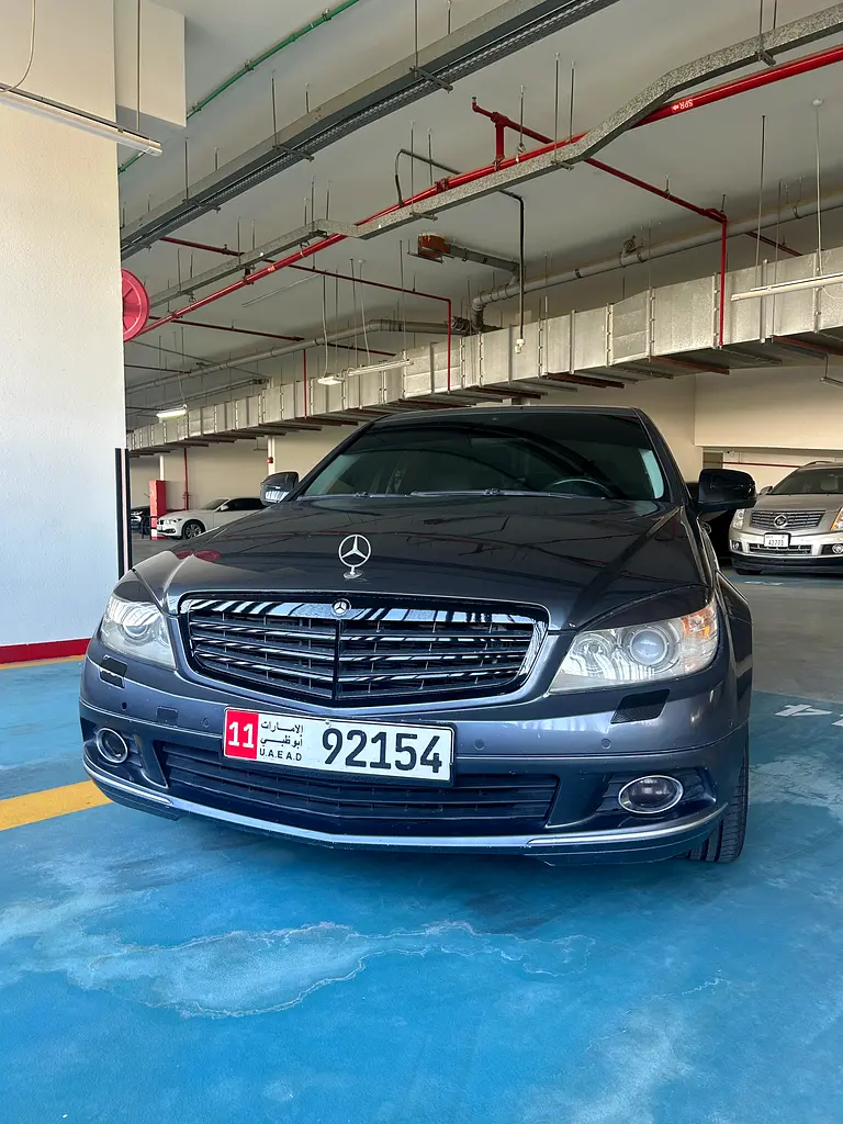 Mercedes-Benz C-Class 2008 — photo 1 of 15