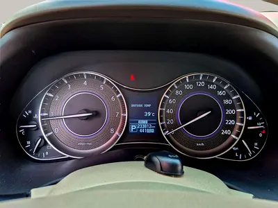2015 Infiniti QX80 — фото 16