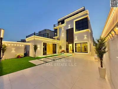 For sale: Modern villa with central air conditioning, two floors and a roof, large land and building area, includes an external annex. Price includes