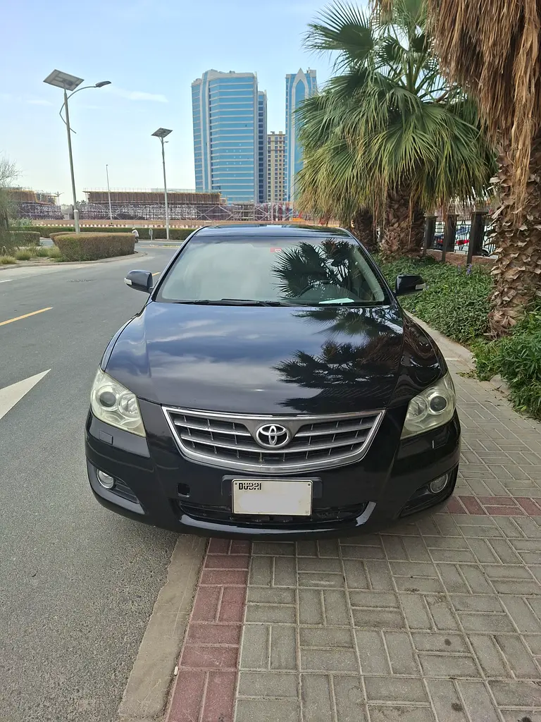 Toyota Aurion 2008 — photo 1 of 10