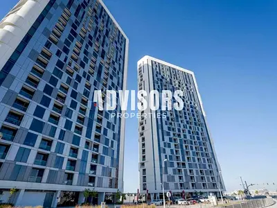 Canal View || Balcony || 3BR+Maid ||