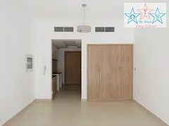 GOOD DEAL FOR STUDIO - LIKE A NEW BUILDING