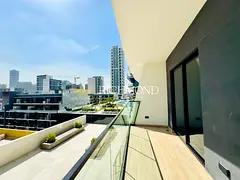 Chic Urban Living | Open Views| Vacant and Ready