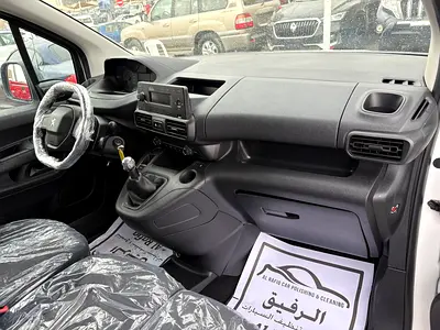 Peugeot Partner Van Short Body, миниатюра 9