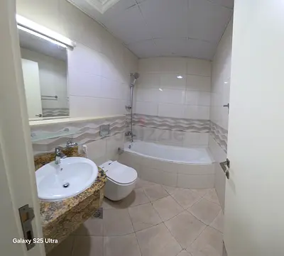 Bedspace/executive bachelor/woman/couple