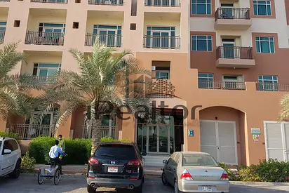 Amazing 1 Bed with Balcony | Affordable | Call Now!