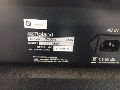 Roland Jazz Chorus-120 guitar amplifier