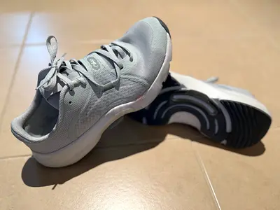 NIKE Womens Workout Shoes – UK 7