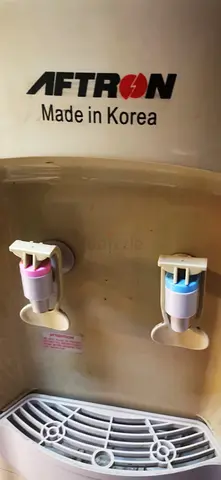 Aftron water dispenser (cold  hot) - Made in Korea, working condition