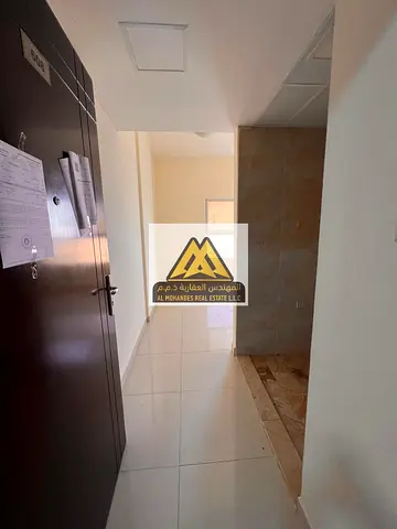 اجمل الاستوديوهات | تشطيبات ومساحات ممتازه | إضاءة طبيعية مميزة | مزوده بتكييف مركزي