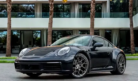 Porsche 911 Carrera 2023 - GCC Specs -Fully Loaded - Low Mileage - Al Nabooda Warranty (1yr)