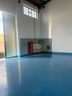 Epoxy Showroom Warehouse on Main Road for Rent in Umm Al Quwain / 5,500 sq. ft / Large Setback / Fir
