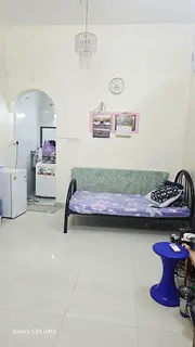 one room attached bathroom and kitchen available