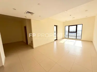 Spacious and Bright |Open View |Ready to Move