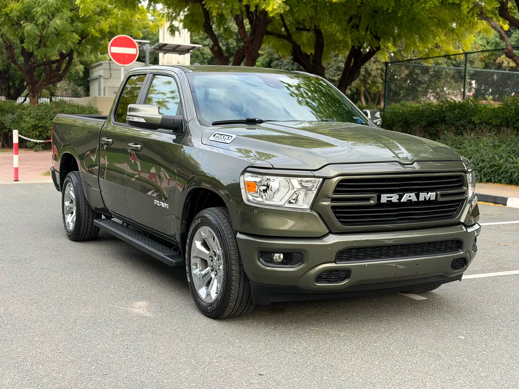 Dodge Ram 2021 — photo 1 of 20