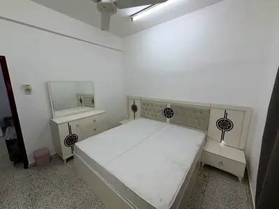 Monthly:3600 Huge levish 2bhk fully furnished available for monthly rent